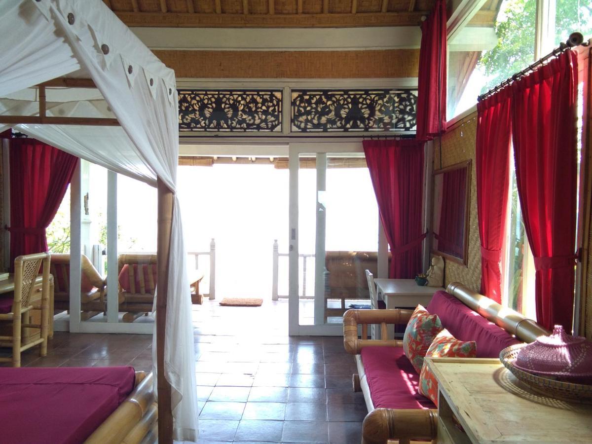 Stairway To Heaven Bungalows And Restaurant Amed  Exterior photo